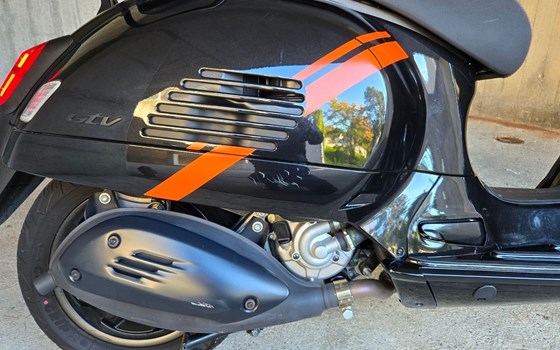 Motorrad Occasion Vespa GTV 300 - Bild 8
