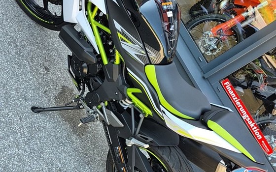 Gebrauchtmotorrad Kawasaki Z125 - Bild 2