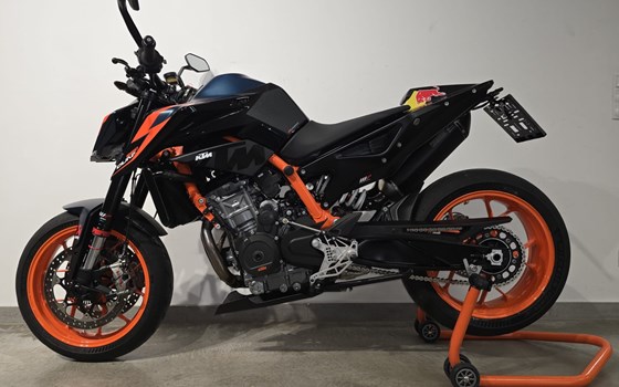 Gebrauchtmotorrad KTM 890 Duke R - Bild 2