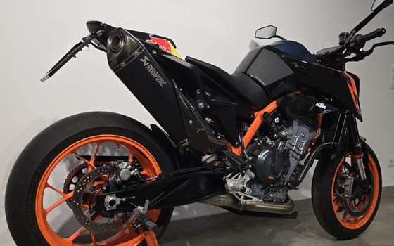 Gebrauchtmotorrad KTM 890 Duke R - Bild 5