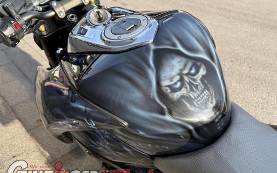 Gebrauchtmotorrad Suzuki B-King - Bild 9