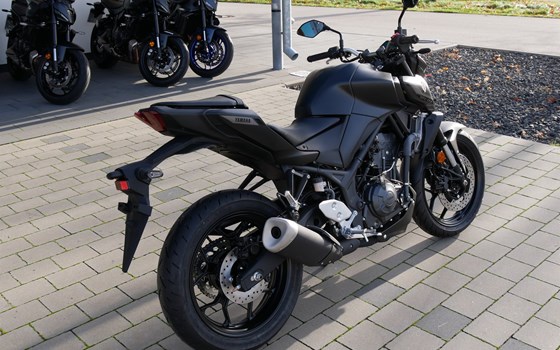 Gebrauchtmotorrad Yamaha MT-03 - Bild 4