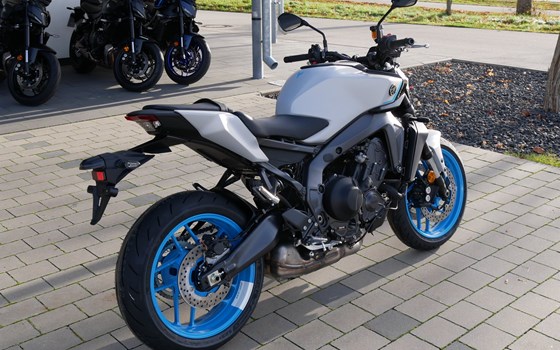 Gebrauchtmotorrad Yamaha MT-09 - Bild 4