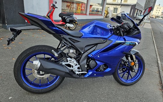 Gebrauchtmotorrad Yamaha R125 - Bild 1