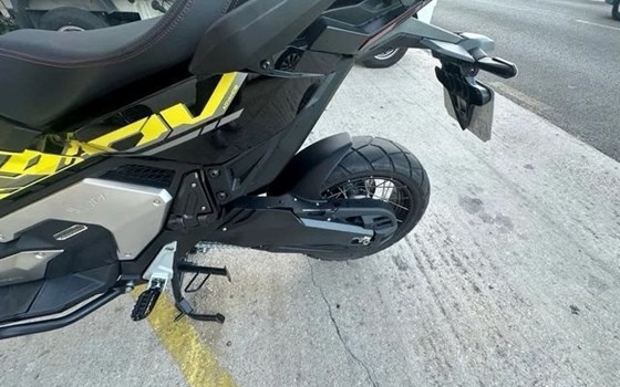 Gebrauchtmotorrad Honda X-ADV - Bild 2