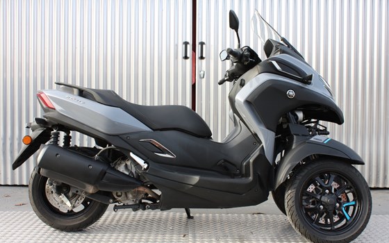 Gebrauchtmotorrad Yamaha Tricity 300 - Bild 1