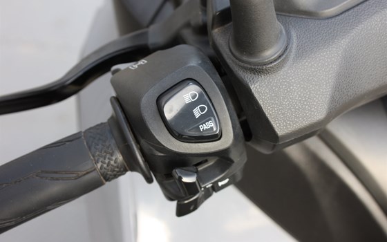 Gebrauchtmotorrad Yamaha Tricity 300 - Bild 13