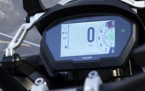 Gebrauchtmotorrad Triumph Tiger 1200 Alpine Edition - Bild 9