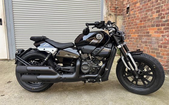 Neufahrzeug Benelli Leoncino Bobber 400 - Bild 1