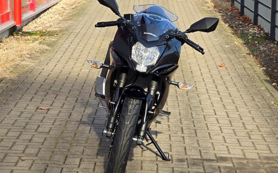 Neufahrzeug Kawasaki Ninja 125 - Bild 8