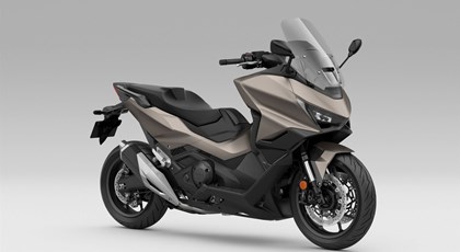 Neumotorrad Honda Forza 750