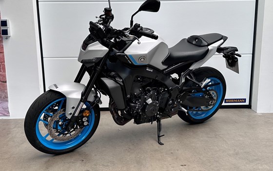 Gebrauchtmotorrad Yamaha MT-09 - Bild 1