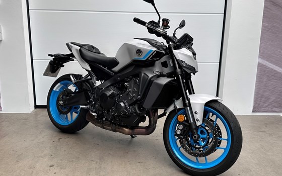 Gebrauchtmotorrad Yamaha MT-09 - Bild 3