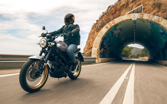 Neufahrzeug Yamaha XSR125 Legacy - Bild 1