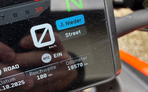 Gebrauchtmotorrad KTM 390 Duke - Bild 5