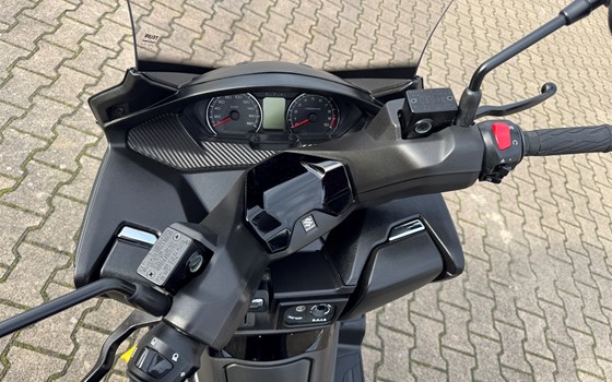 Gebrauchtmotorrad Suzuki Burgman 400 - Bild 7
