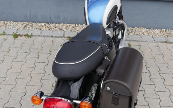 Gebrauchtmotorrad Triumph Bonneville T100 - Bild 9