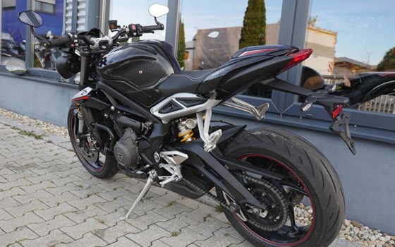 Gebrauchtmotorrad Triumph Street Triple 765 RS - Bild 6
