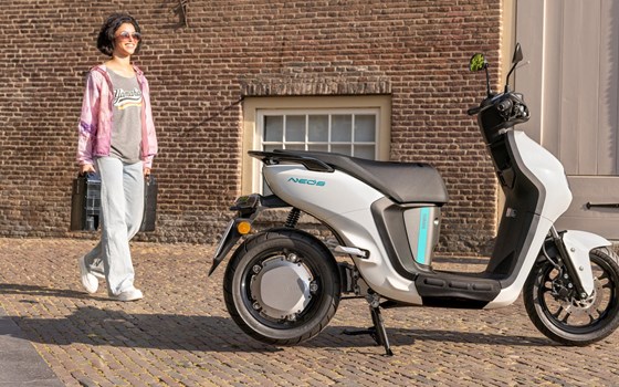 Neufahrzeug Yamaha NEO's Dual Battery - Bild 3
