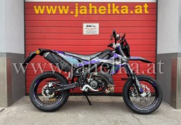 Neumotorrad Rieju MRT 50 Trophy