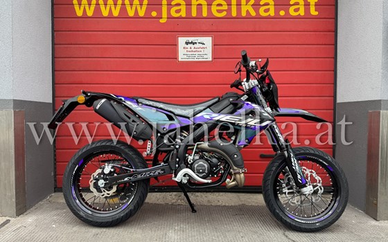 Neufahrzeug Rieju MRT 50 Trophy - Bild 1