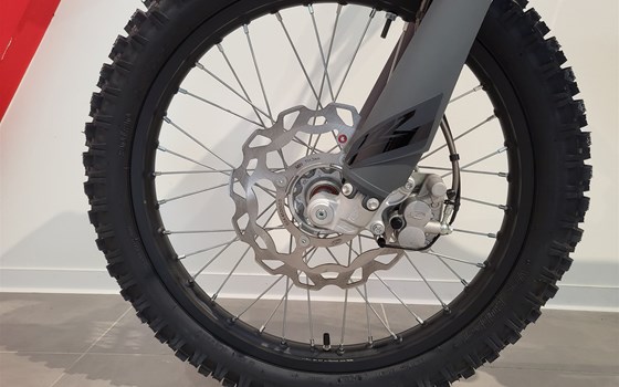 Neufahrzeug Beta RR 125 4T LC Enduro - Bild 13