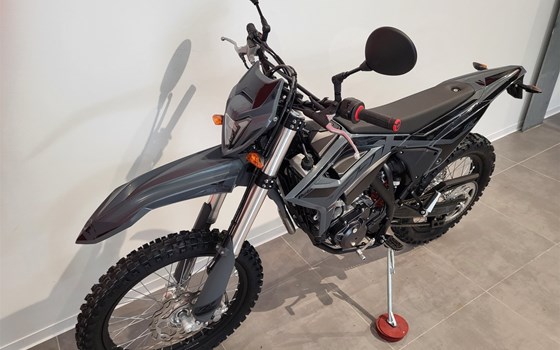 Neufahrzeug Beta RR 125 4T LC Enduro - Bild 14