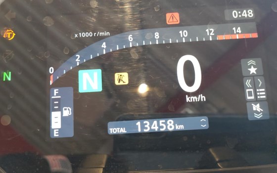 Gebrauchtmotorrad Honda CB650R E-Clutch - Bild 8