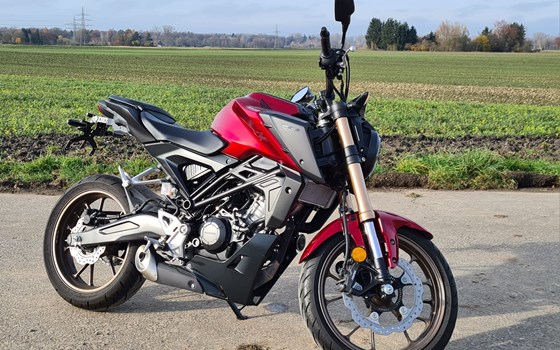 Gebrauchtmotorrad Honda CB125R - Bild 3