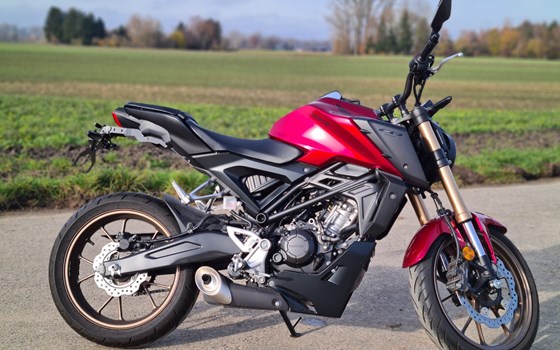 Gebrauchtmotorrad Honda CB125R - Bild 2