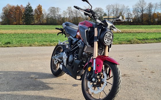 Gebrauchtmotorrad Honda CB125R - Bild 6