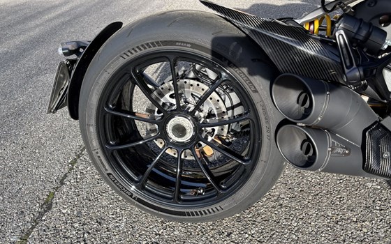 Gebrauchtmotorrad Ducati XDiavel Black Star - Bild 10