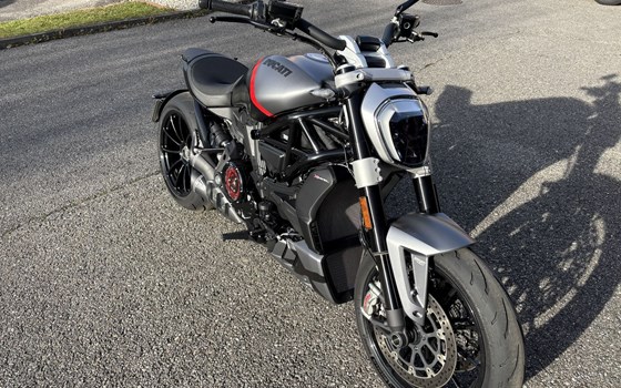 Gebrauchtmotorrad Ducati XDiavel Black Star - Bild 12