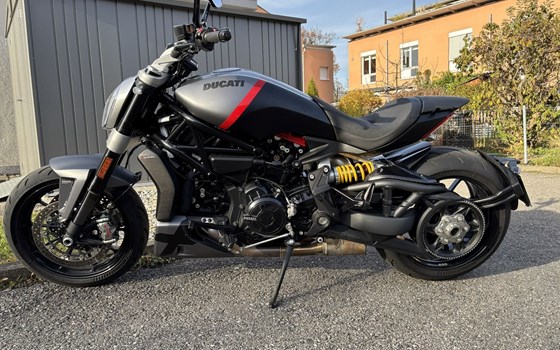 Gebrauchtmotorrad Ducati XDiavel Black Star - Bild 17