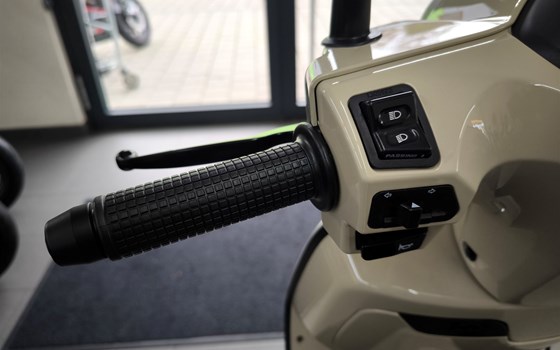 Neufahrzeug Kymco Like II 125i ABS - Bild 8