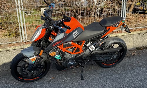 KTM 390 Duke