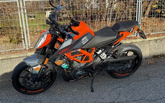 Gebrauchtmotorrad KTM 390 Duke - Bild 1