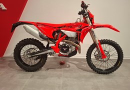 Neumotorrad Beta RR X-PRO 4T 390