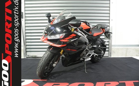 Gebrauchtmotorrad Aprilia RS 660 Factory - Bild 1