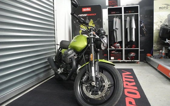 Gebrauchtmotorrad Moto Guzzi V7 Sport - Bild 4