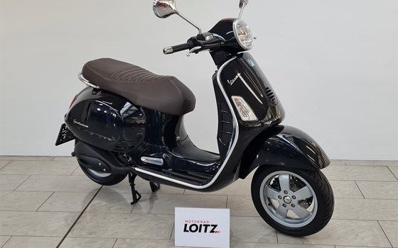 Gebrauchtmotorrad Vespa GTS 125 - Bild 1