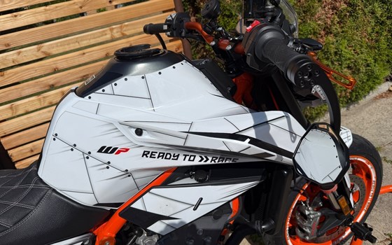 Gebrauchtmotorrad KTM 890 Duke R - Bild 7
