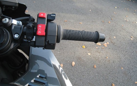 Neufahrzeug KTM 990 RC R - Bild 13