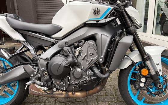 Gebrauchtmotorrad Yamaha MT-09 Y-AMT - Bild 12