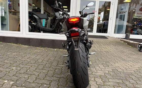 Gebrauchtmotorrad Yamaha MT-09 Y-AMT - Bild 4