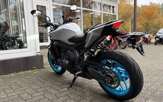 Gebrauchtmotorrad Yamaha MT-09 Y-AMT - Bild 5