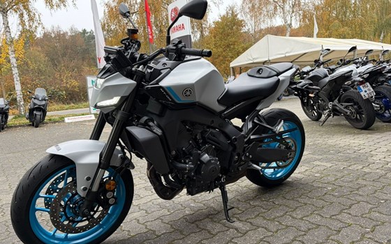 Gebrauchtmotorrad Yamaha MT-09 Y-AMT - Bild 7