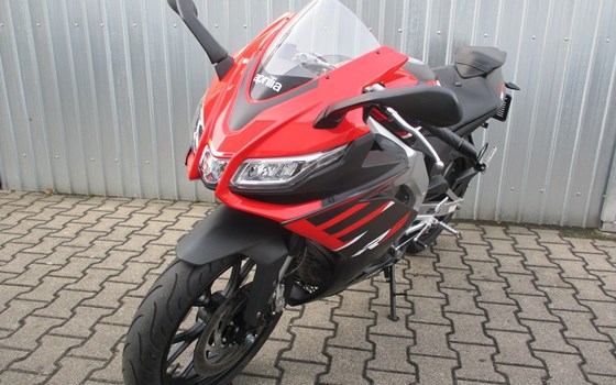 Gebrauchtmotorrad Aprilia RS 125 - Bild 2