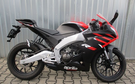 Gebrauchtmotorrad Aprilia RS 125 - Bild 3