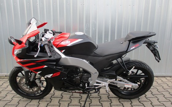 Gebrauchtmotorrad Aprilia RS 125 - Bild 4